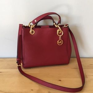 Beautiful Cranberry Leather Michael Kors purse